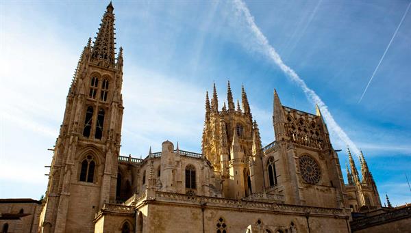 Burgos: The lady of stone awaits.. the Cathedral.